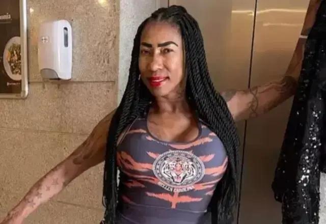 Inês Brasil responde críticas sobre vaquinha e se indigna com ofensas
