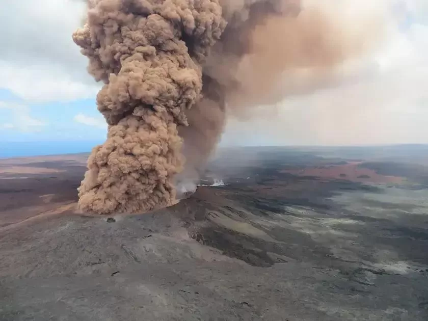 A erupção do Kīlauea que transformou ecossistemas marinhos