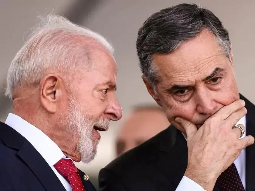 A polêmica comitiva de Lula no funeral do papa Francisco e a falta de transparência