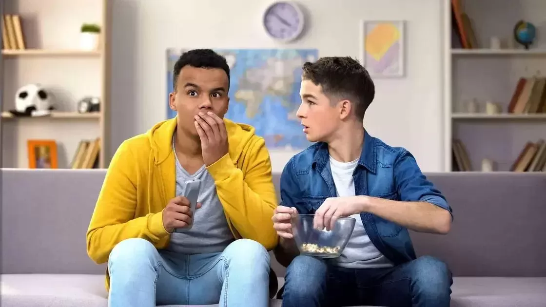 Cidade britânica reduz uso de smartphones entre jovens com sucesso