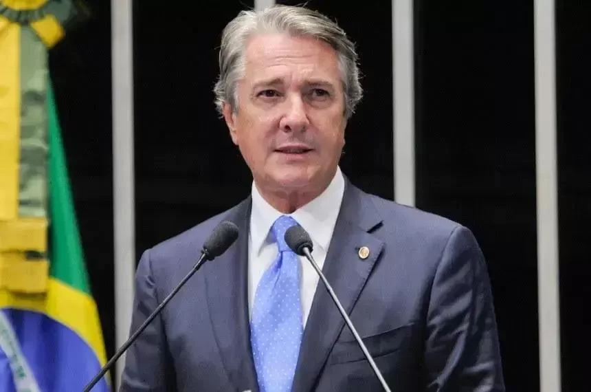 Fernando Collor inicia prisão domiciliar em Maceió após decisão da Justiça