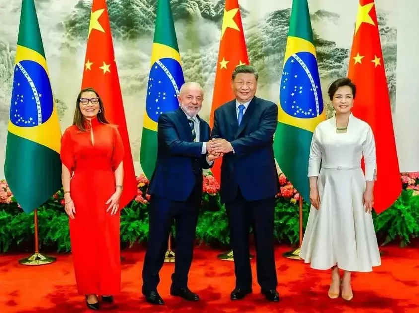 Janja causa constrangimento ao criticar TikTok em encontro com Xi Jinping