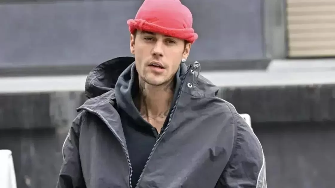 Justin Bieber fala abertamente sobre sua saúde mental e busca espiritual