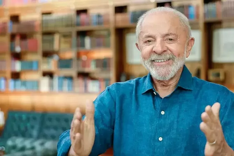 Pronunciamento de Lula no Dia do Trabalhador gera polêmica e críticas